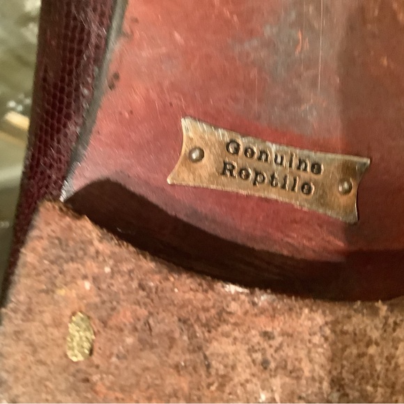 Men's Burgundy Leather Dress Shoes - Picture 5 of 6